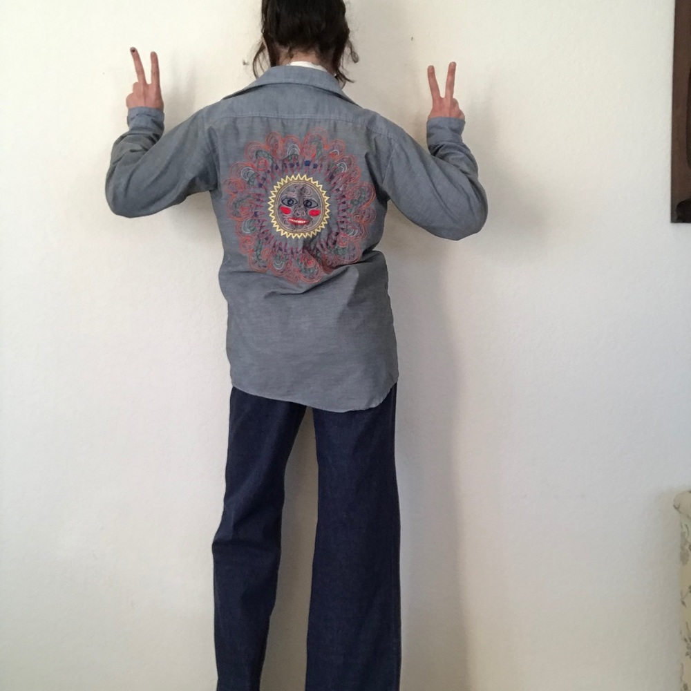 60s vintage hand embroidered denim shirt - Picture 7 of 8